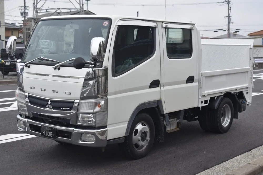 H27年式三菱ふそうキャンター